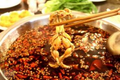 美蛙鱼头里的配菜有哪些值得推荐？